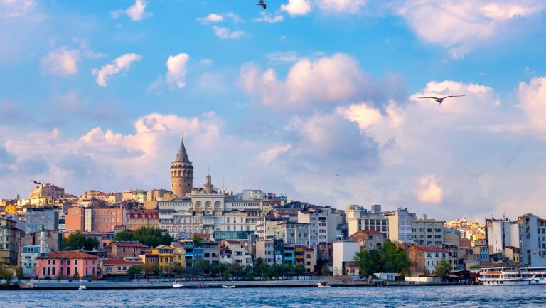 The Ultimate Istanbul Travel Guide